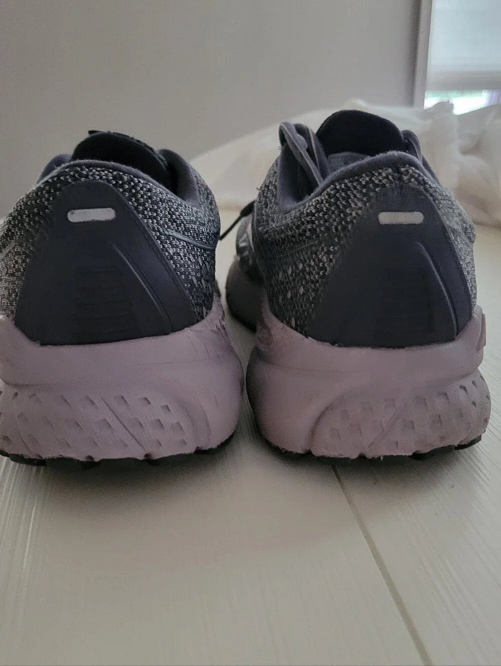 BROOKS Adrenaline 21 Women's 10.5B Grey/Purple